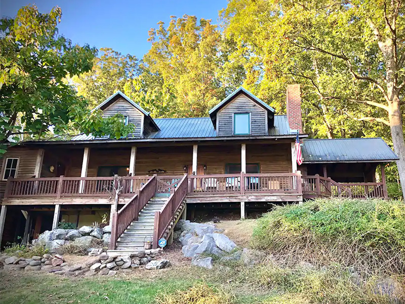 Scenic Near Lexington VA Ecco Adesso Stay